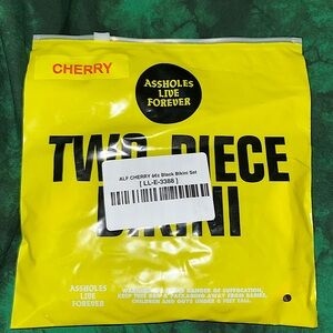 Black cherry Alf bikini set